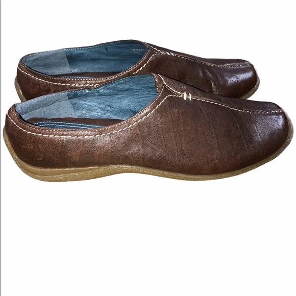 Aerosoles size 7 brown leather slip on loafers - Picture 2 of 7